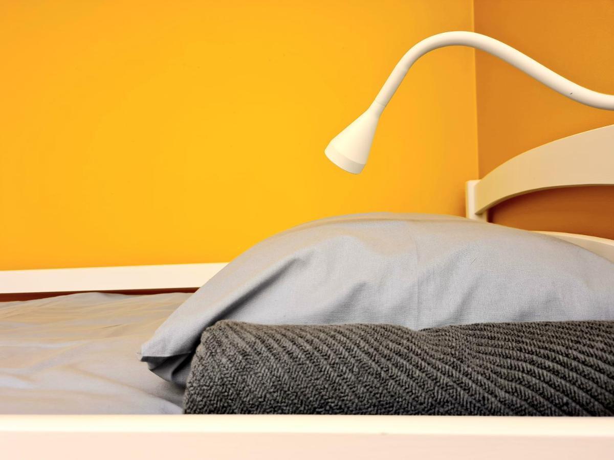 Railway Bed Hostel 考纳斯 外观 照片