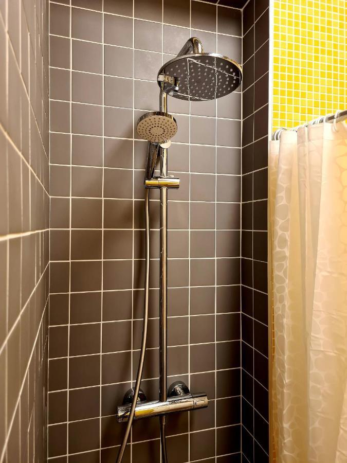 Railway Bed Hostel 考纳斯 外观 照片